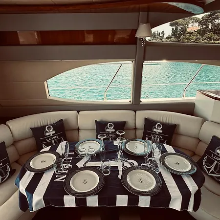 Lupin Yacht Botel Porto Santo Stefano (Grosseto)