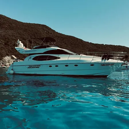 Lupin Yacht Porto Santo Stefano (Grosseto)